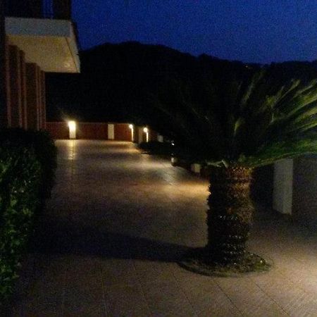 Villa Oreste Салерно Екстериор снимка