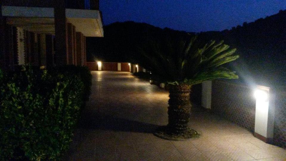 Villa Oreste Салерно Екстериор снимка